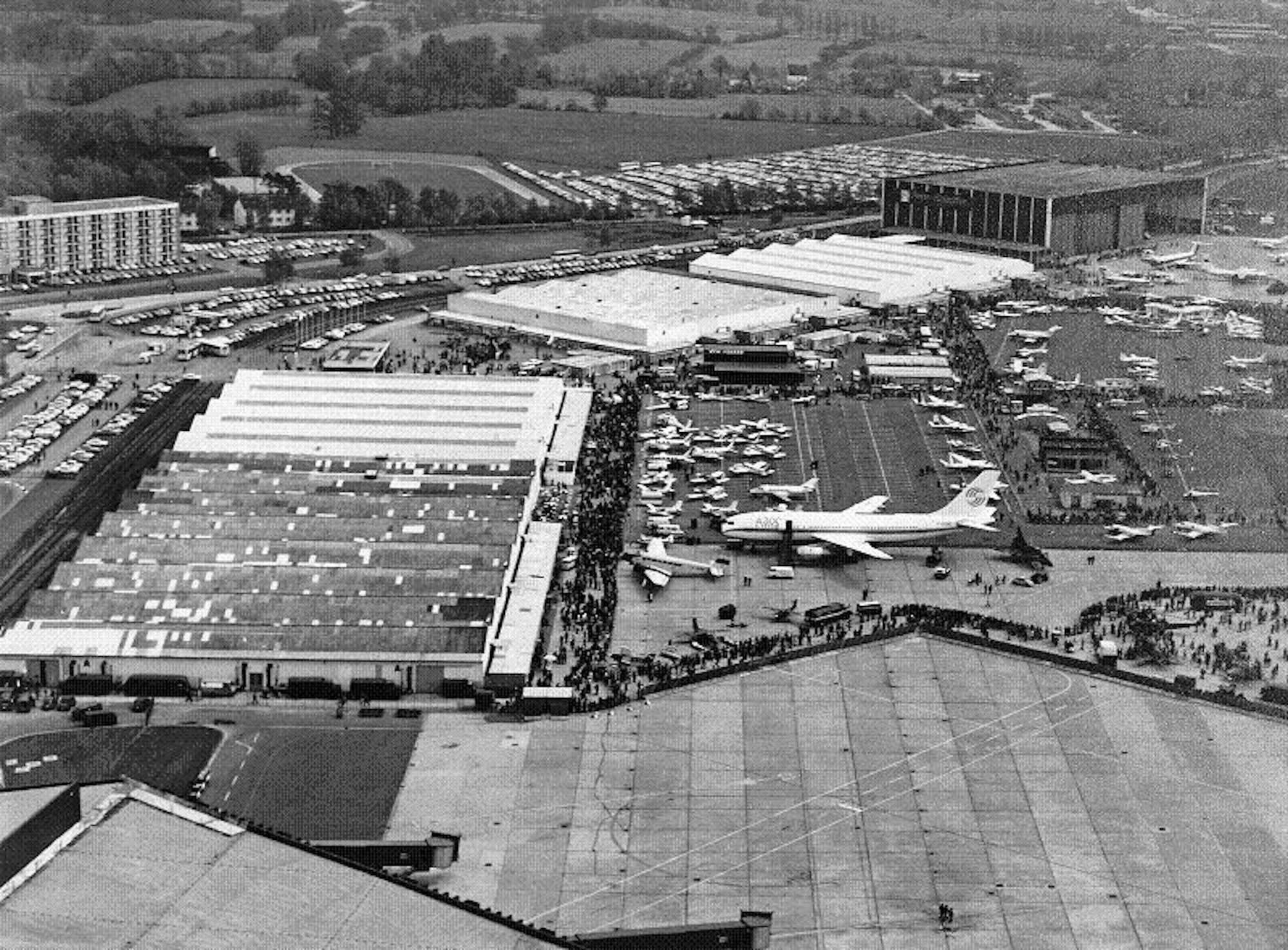 Historisches Foto der ILA 1974: A300, VFW 614 und Alpha-Jet feiern Premiere