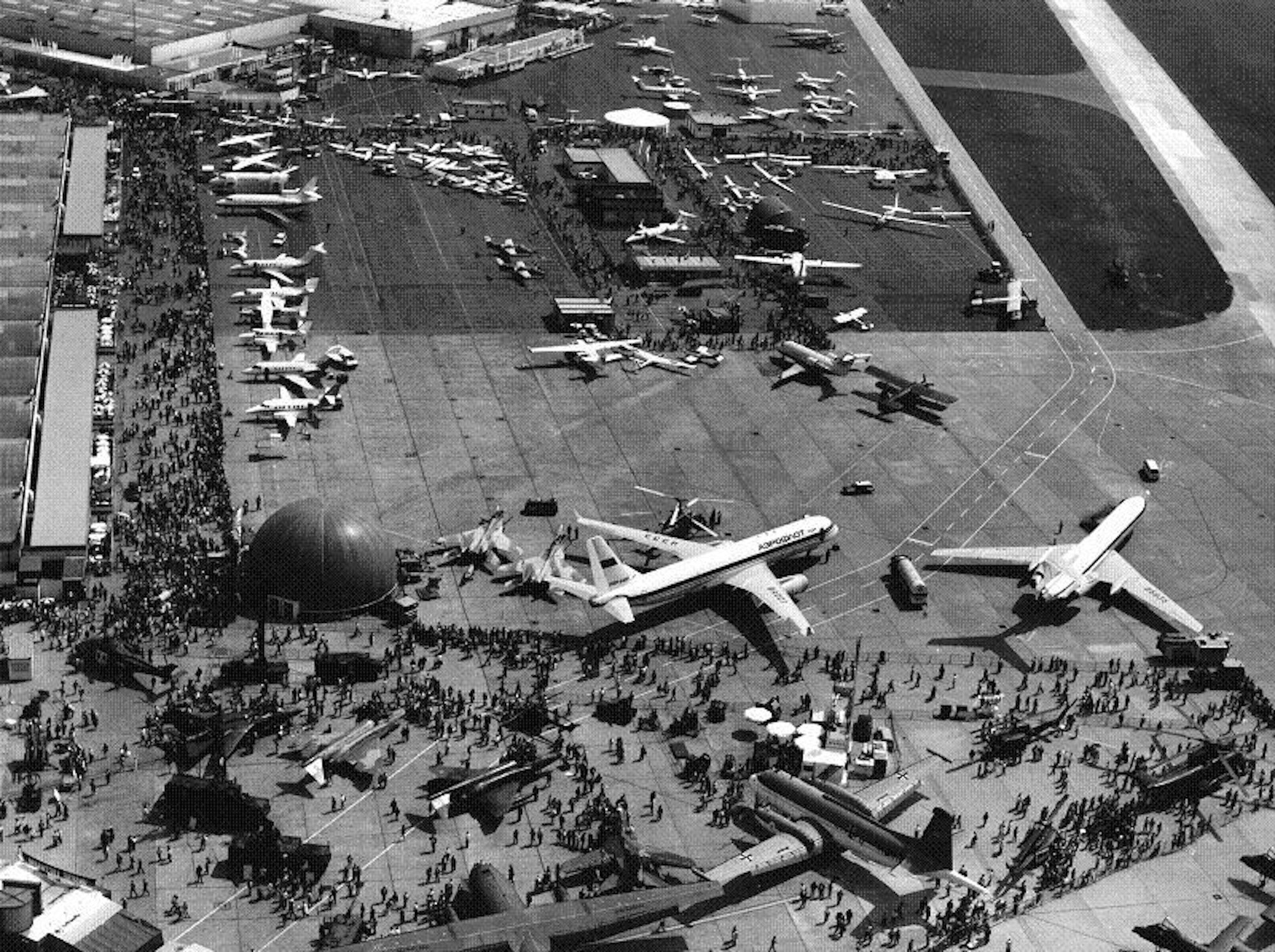 Historisches Foto der ILA 1990: Nach der Wende – Abschied von Hannover