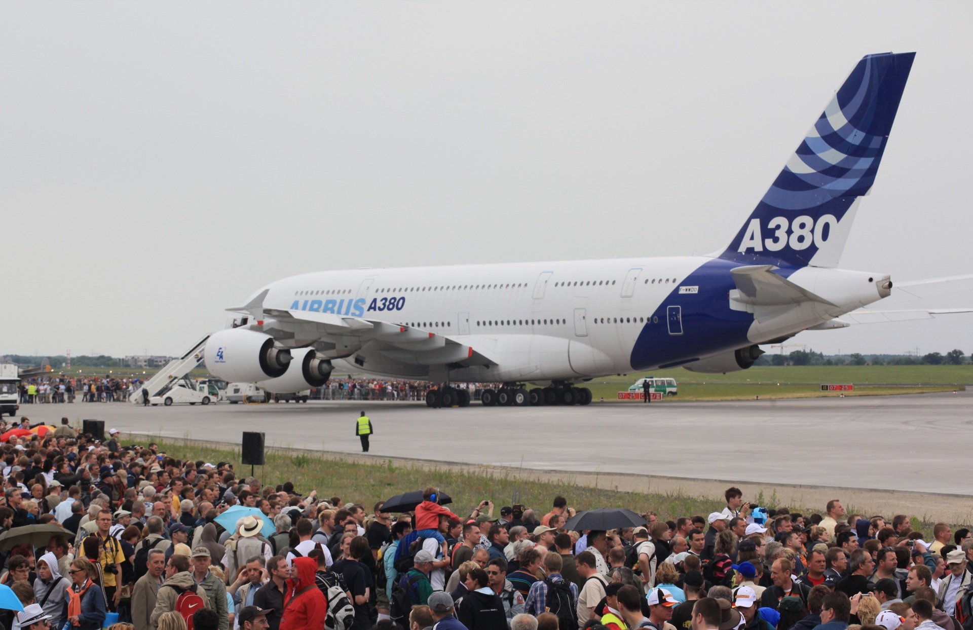 Historisches Foto der ILA 2010: Der Rekord-Deal